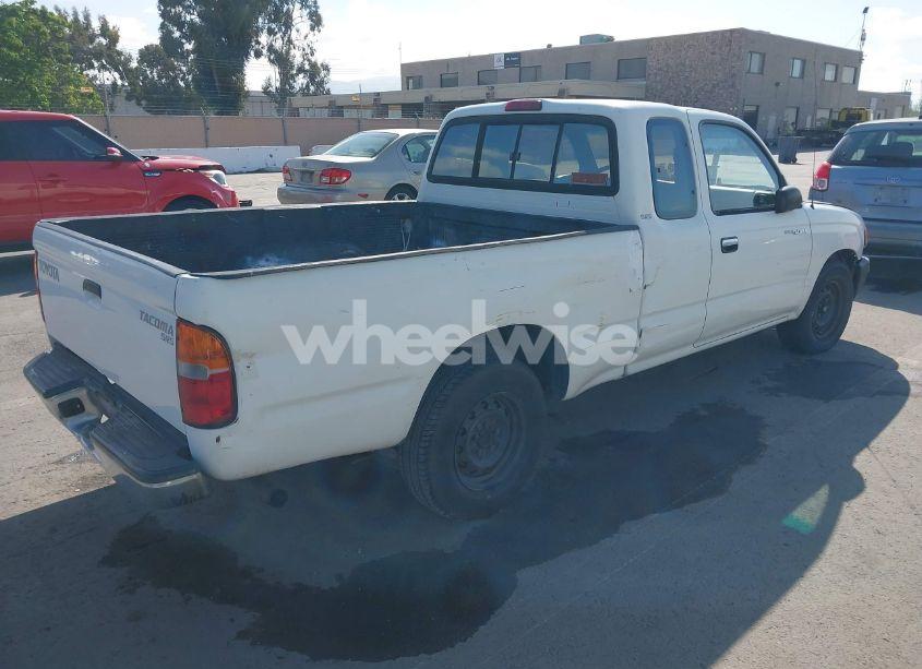 Photo 4 of 1998 Toyota Tacoma (VIN 4TAVL52N1WZ124667)