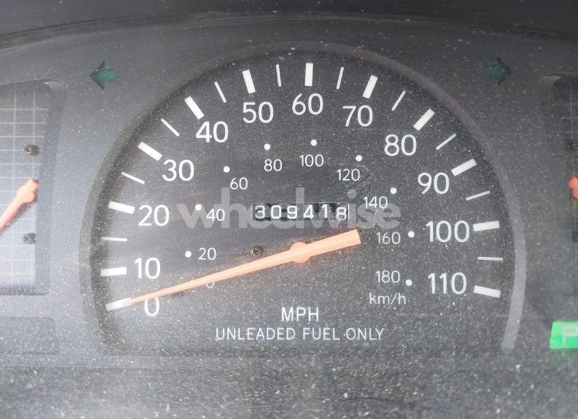 Photo 7 of 1998 Toyota Tacoma (VIN 4TAVL52N1WZ124667)