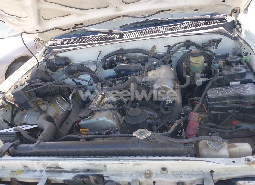 Photo 10 of 2000 Toyota Tacoma (VIN 4TAVL52N1YZ576718)