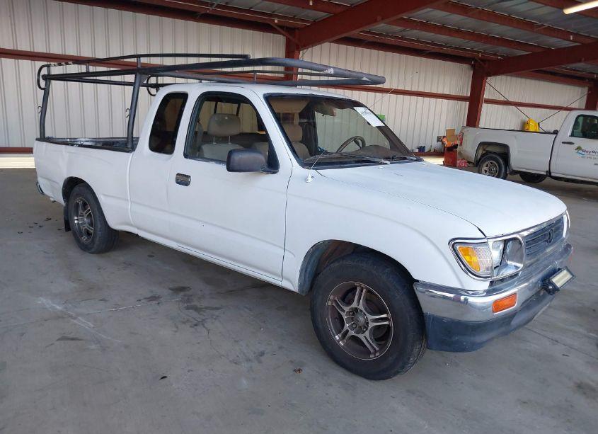 1996 Toyota Tacoma XTRACAB (VIN 4TAVL52N2TZ101166) main photo