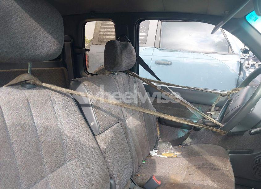 Photo 5 of 1996 Toyota Tacoma XTRACAB (VIN 4TAVL52N2TZ109705)