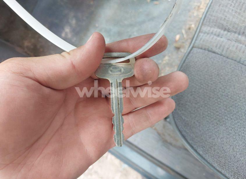 Photo 11 of 1998 Toyota Tacoma (VIN 4TAVL52N2WZ143695)