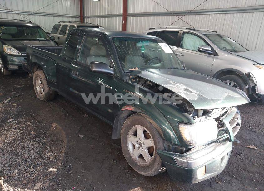 2000 Toyota Tacoma (VIN 4TAVL52N2YZ684135) main photo