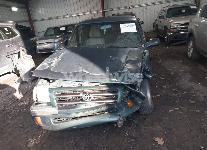 Photo 12 of 2000 Toyota Tacoma (VIN 4TAVL52N2YZ684135)
