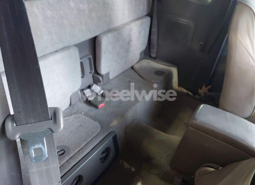 Photo 8 of 2000 Toyota Tacoma (VIN 4TAVL52N2YZ684135)