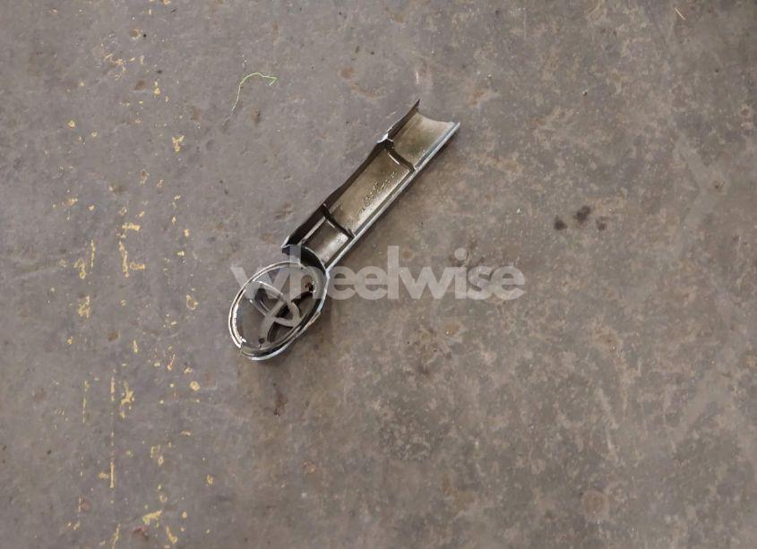 Photo 12 of 1998 Toyota Tacoma (VIN 4TAVL52N3WZ074967)