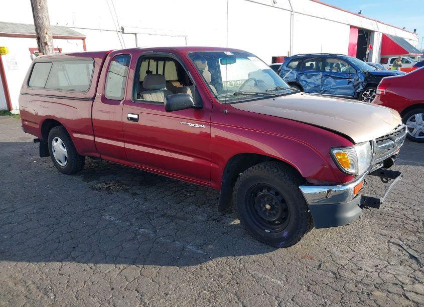 1998 Toyota Tacoma (VIN 4TAVL52N3WZ161977) main photo