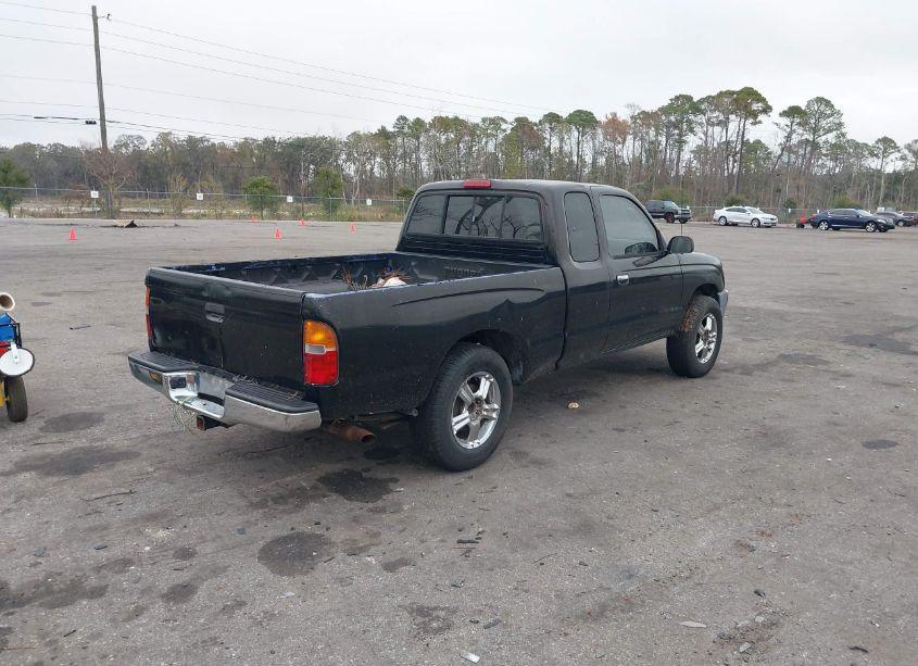 Photo 4 of 1999 Toyota Tacoma (VIN 4TAVL52N3XZ410828)