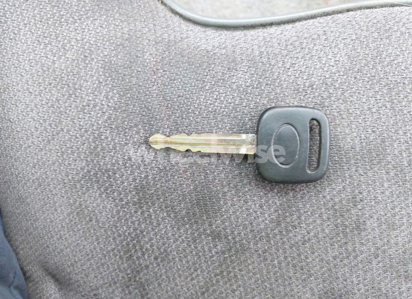 Photo 11 of 1999 Toyota Tacoma N/A (VIN 4TAVL52N3XZ457471)