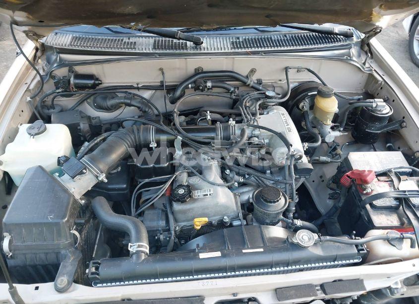 Photo 10 of 1996 Toyota Tacoma XTRACAB (VIN 4TAVL52N4TZ089490)