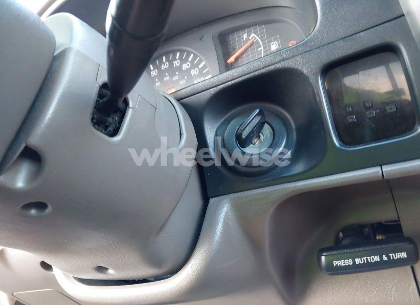 Photo 11 of 1996 Toyota Tacoma XTRACAB (VIN 4TAVL52N4TZ089490)