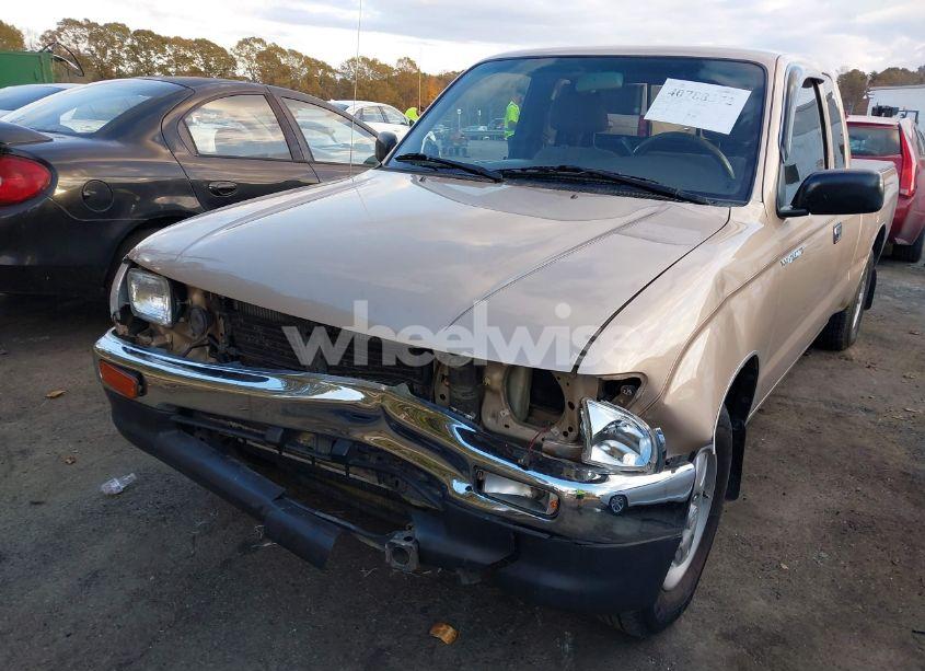 Photo 6 of 1996 Toyota Tacoma XTRACAB (VIN 4TAVL52N4TZ089490)