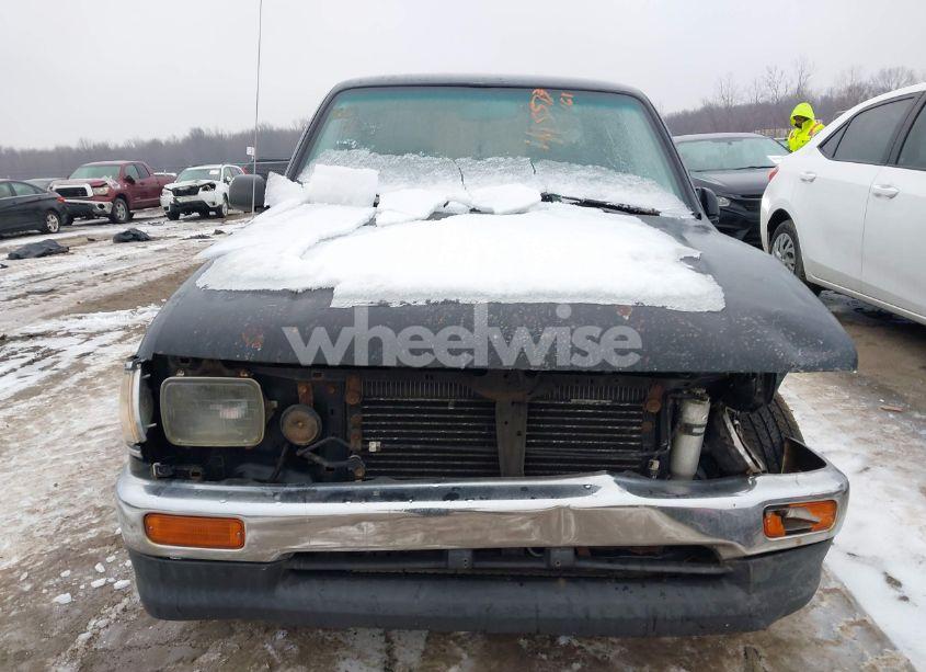 Photo 12 of 1996 Toyota Tacoma XTRACAB (VIN 4TAVL52N4TZ142107)