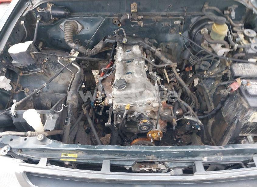 Photo 10 of 1998 Toyota Tacoma (VIN 4TAVL52N4WZ090384)