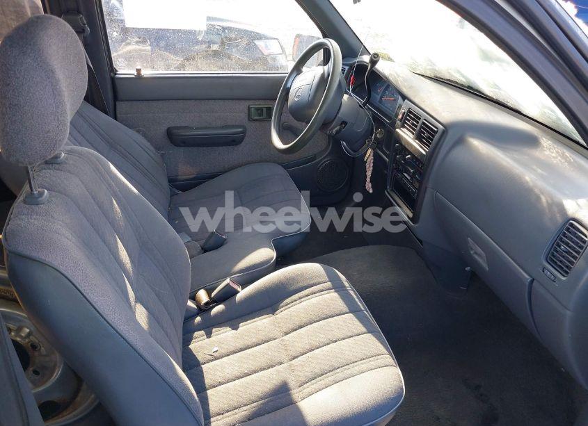 Photo 5 of 1996 Toyota Tacoma XTRACAB (VIN 4TAVL52N7TZ100918)