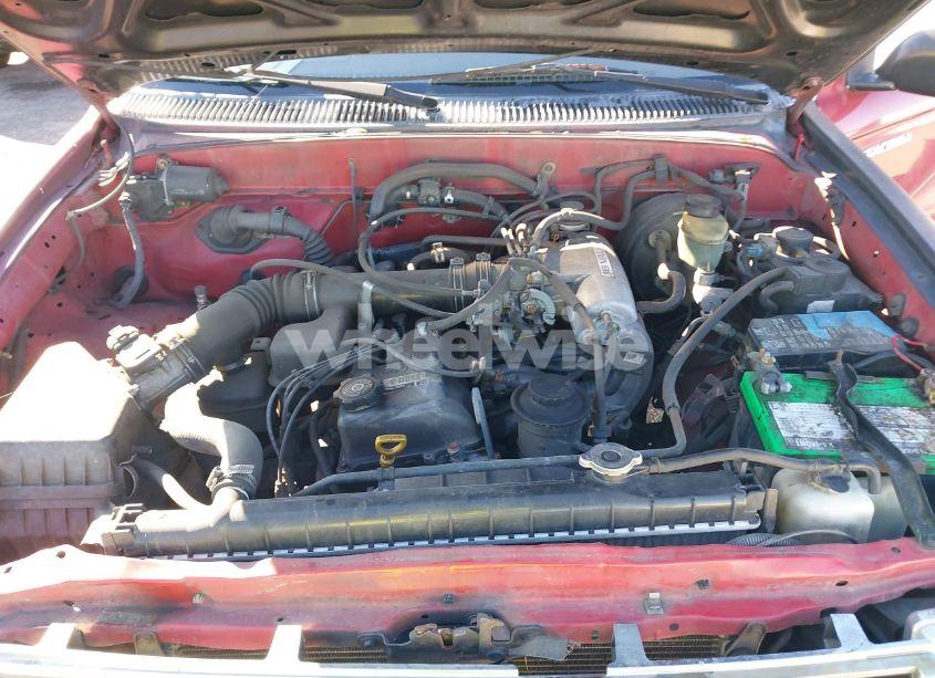 Photo 10 of 1998 Toyota Tacoma (VIN 4TAVL52N7WZ029210)