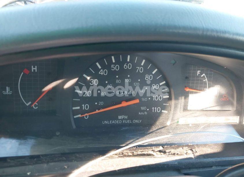 Photo 7 of 1998 Toyota Tacoma (VIN 4TAVL52N7WZ174652)