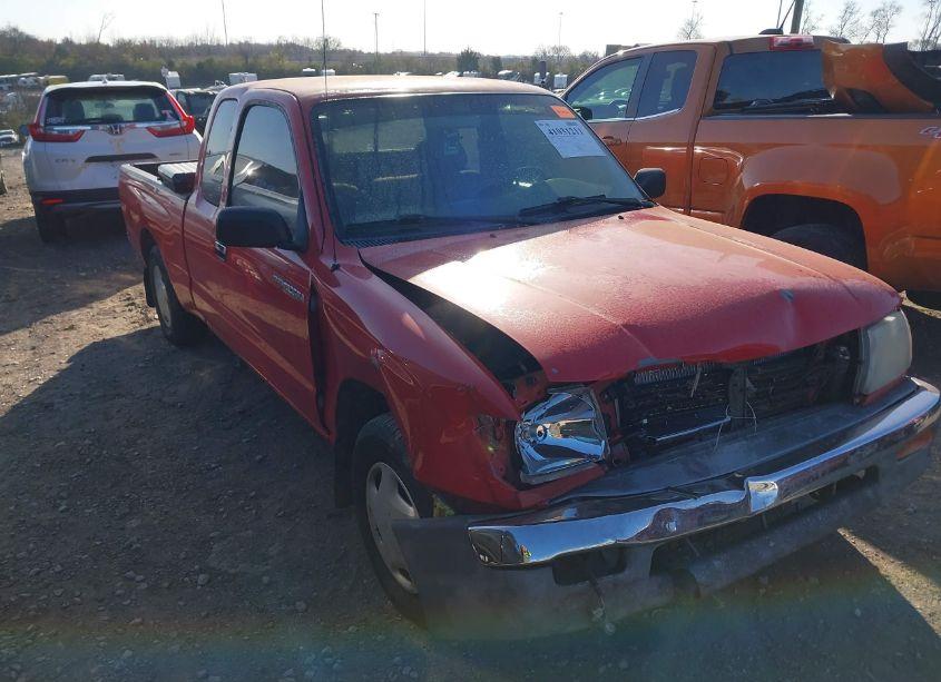1999 Toyota Tacoma (VIN 4TAVL52N7XZ485404) main photo