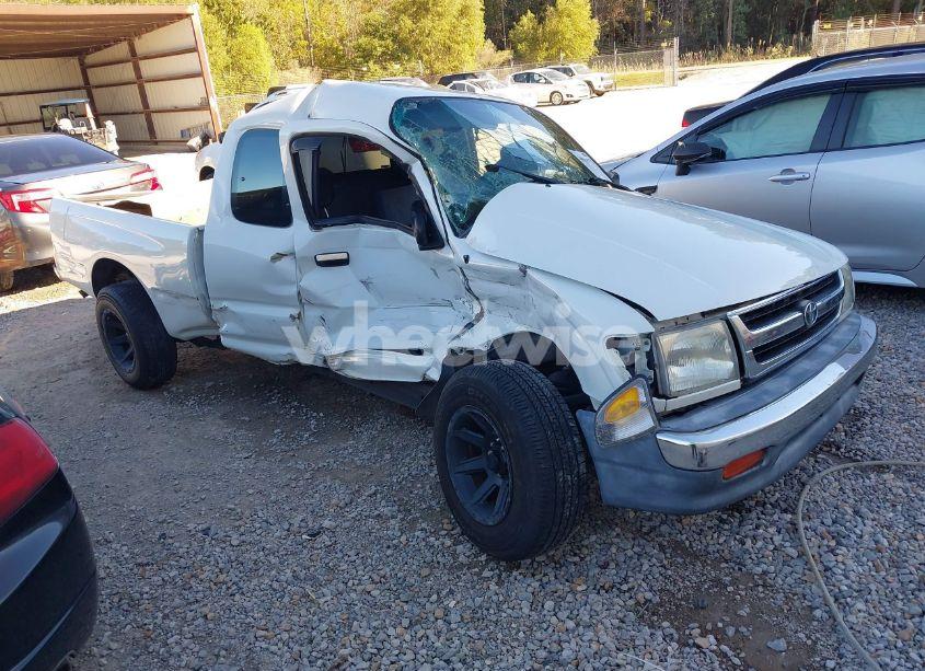 1996 Toyota Tacoma XTRACAB (VIN 4TAVL52N8TZ100247) main photo