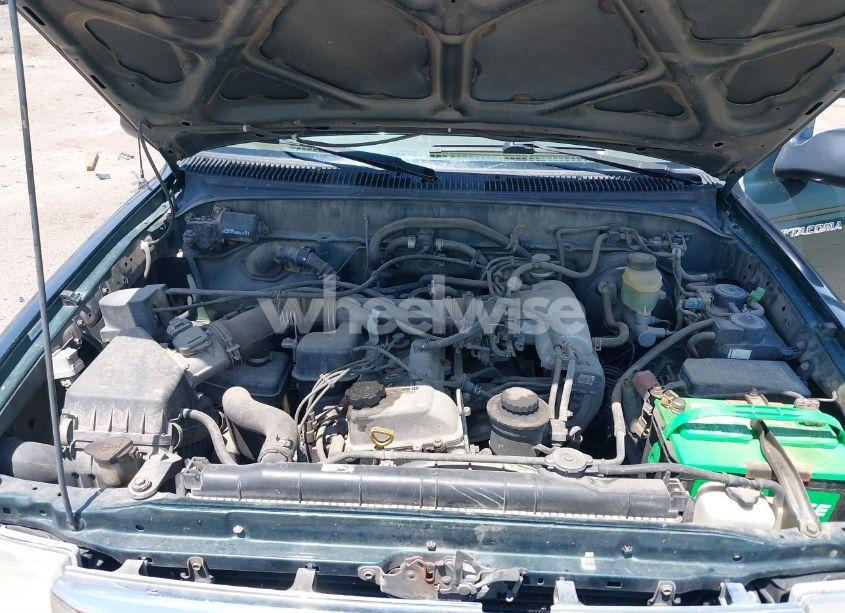 Photo 10 of 2000 Toyota Tacoma (VIN 4TAVL52N8YZ637515)