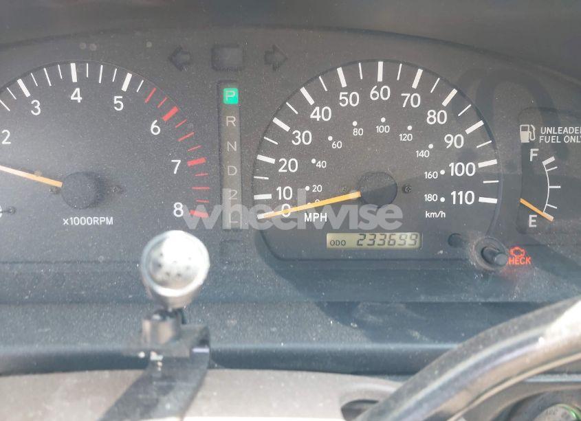 Photo 7 of 2000 Toyota Tacoma (VIN 4TAVL52N8YZ637515)