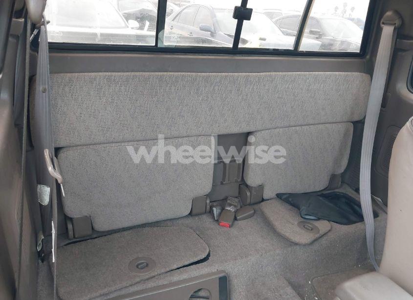 Photo 8 of 1998 Toyota Tacoma BASE V6 (VIN 4TAVN52N1WZ051018)