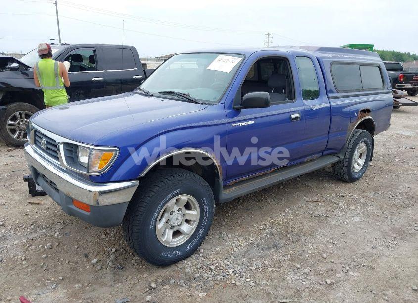 Photo 2 of 1996 Toyota Tacoma XTRACAB (VIN 4TAWM72N0TZ136771)
