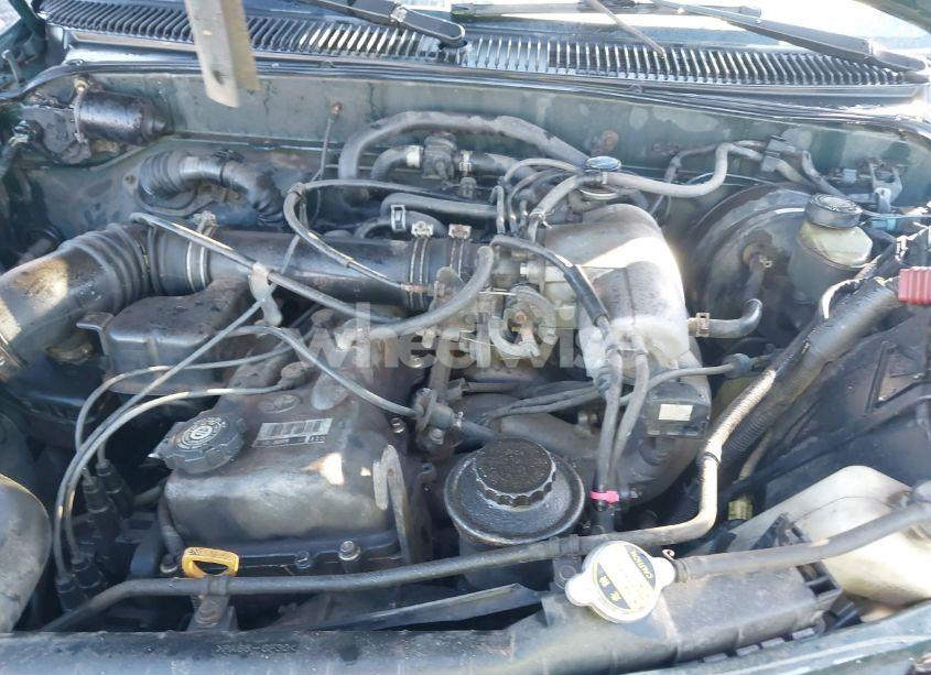 Photo 10 of 2000 Toyota Tacoma (VIN 4TAWM72N1YZ574819)