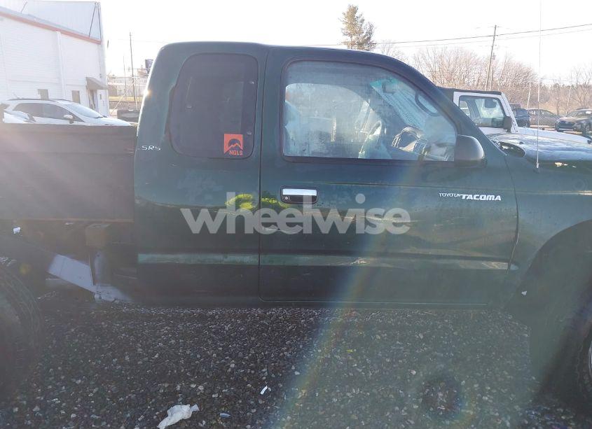 Photo 13 of 2000 Toyota Tacoma (VIN 4TAWM72N1YZ574819)