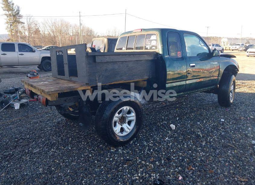 Photo 4 of 2000 Toyota Tacoma (VIN 4TAWM72N1YZ574819)