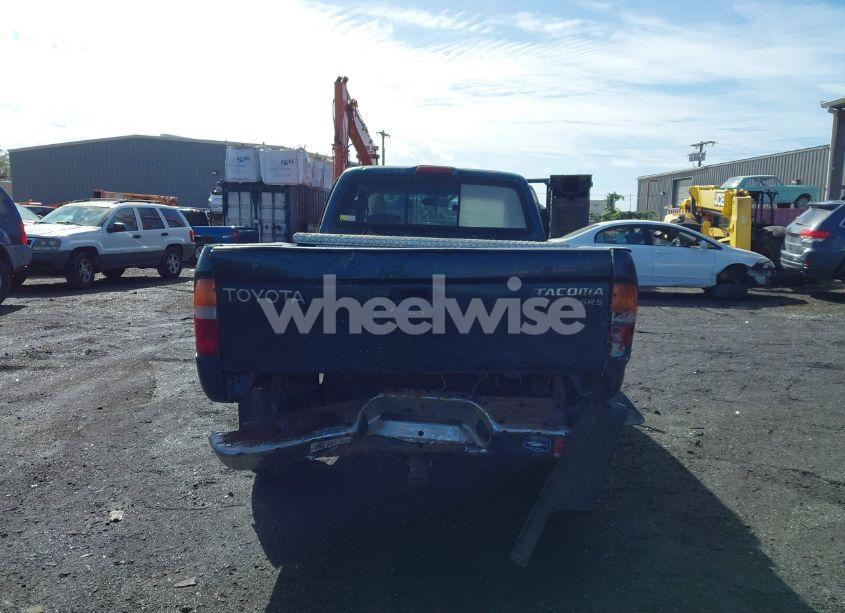 Photo 6 of 1998 Toyota Tacoma (VIN 4TAWM72N3WZ047488)