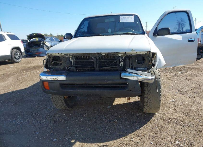 Photo 6 of 1998 Toyota Tacoma (VIN 4TAWM72N6WZ113547)