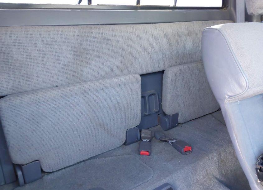 Photo 8 of 1998 Toyota Tacoma (VIN 4TAWM72N6WZ113547)