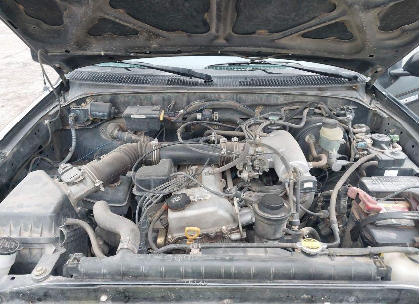 Photo 10 of 1999 Toyota Tacoma (VIN 4TAWM72N6XZ552765)