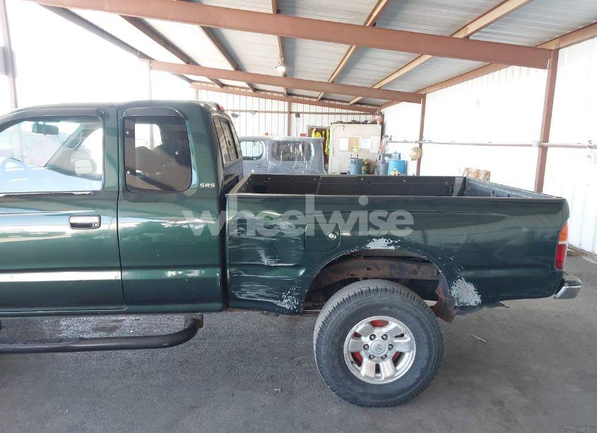 Photo 6 of 2000 Toyota Tacoma (VIN 4TAWM72N6YZ683194)
