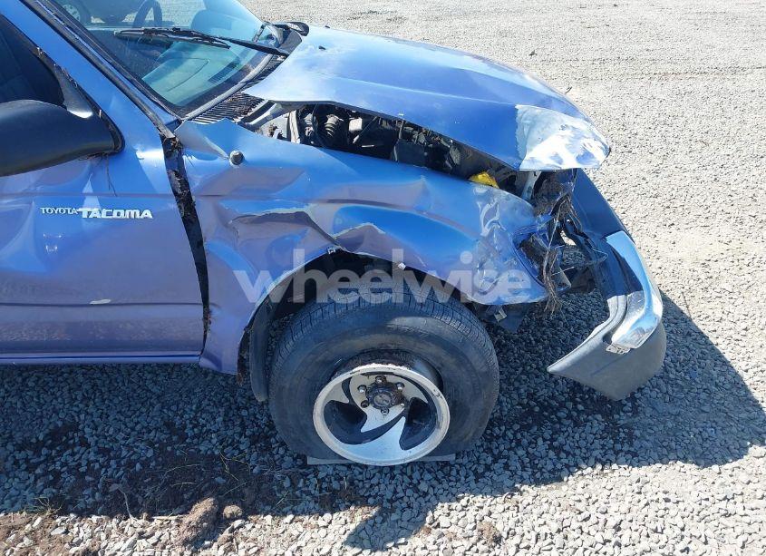 Photo 14 of 2000 Toyota Tacoma (VIN 4TAWM72N7YZ657686)