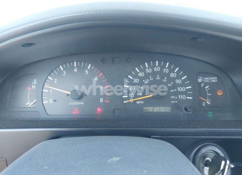 Photo 7 of 2000 Toyota Tacoma (VIN 4TAWM72N7YZ657686)