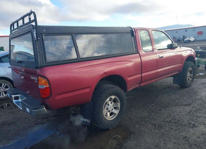 Photo 4 of 1998 Toyota Tacoma (VIN 4TAWM72N8WZ090871)