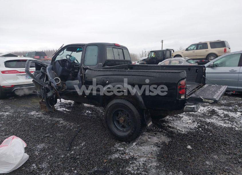 Photo 3 of 1998 Toyota Tacoma (VIN 4TAWM72N9WZ126633)
