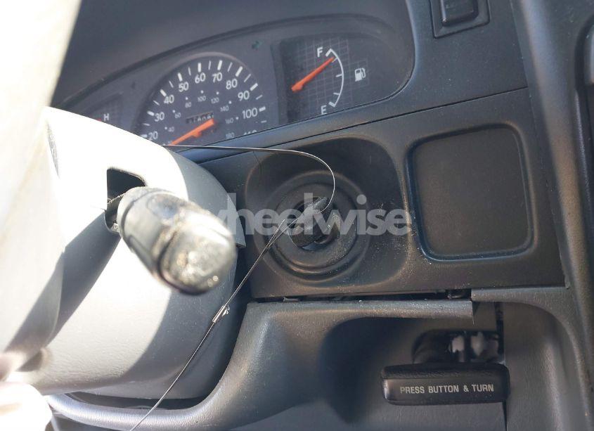 Photo 11 of 1996 Toyota Tacoma XTRACAB (VIN 4TAWM72NXTZ173679)