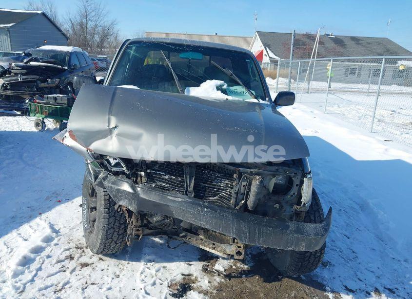 Photo 12 of 1996 Toyota Tacoma XTRACAB (VIN 4TAWM72NXTZ173679)