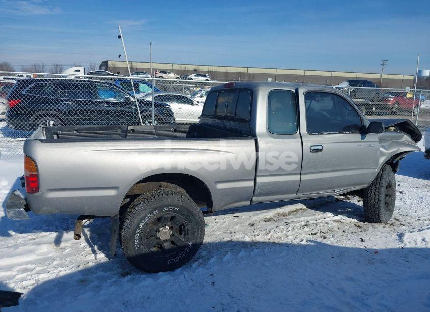Photo 13 of 1996 Toyota Tacoma XTRACAB (VIN 4TAWM72NXTZ173679)