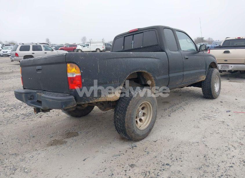 Photo 4 of 1999 Toyota Tacoma N/A (VIN 4TAWN72N1XZ538480)