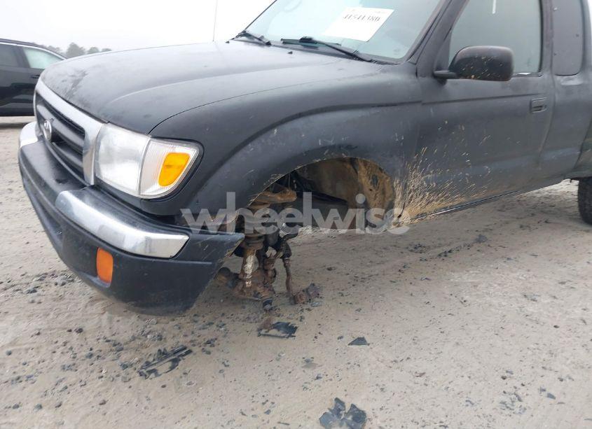 Photo 6 of 1999 Toyota Tacoma N/A (VIN 4TAWN72N1XZ538480)