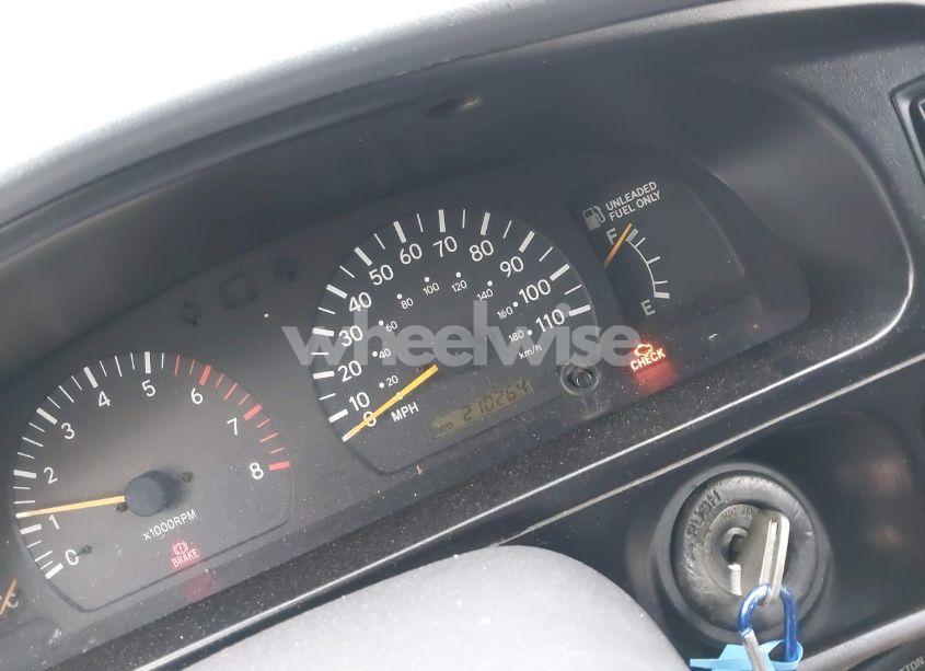 Photo 7 of 1999 Toyota Tacoma N/A (VIN 4TAWN72N1XZ538480)