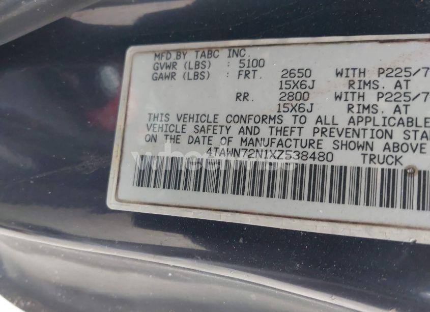 Photo 9 of 1999 Toyota Tacoma N/A (VIN 4TAWN72N1XZ538480)