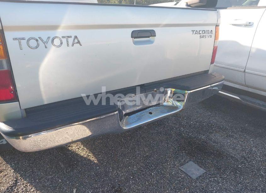 Photo 12 of 2000 Toyota Tacoma BASE V6 (VIN 4TAWN72N2YZ643918)