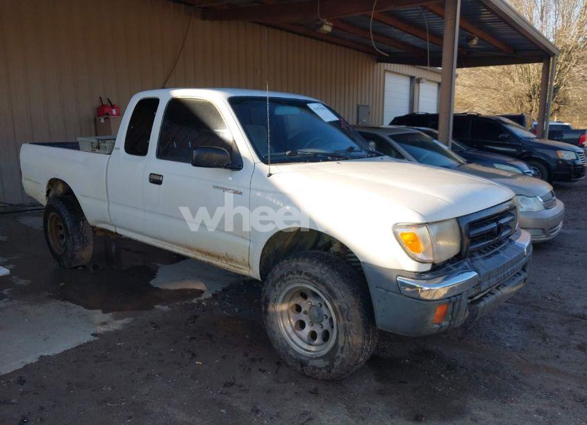 1999 Toyota Tacoma (VIN 4TAWN72N3XZ553563) main photo