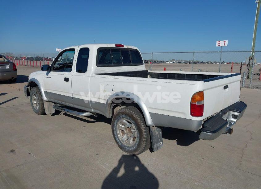 Photo 3 of 2000 Toyota Tacoma BASE V6 (VIN 4TAWN72N3YZ642051)