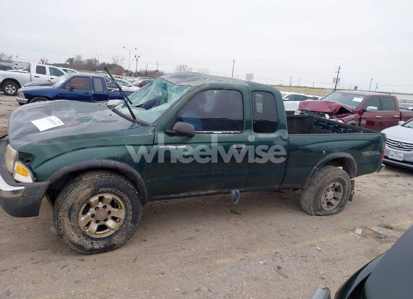 Photo 14 of 1999 Toyota Tacoma (VIN 4TAWN72N5XZ402952)